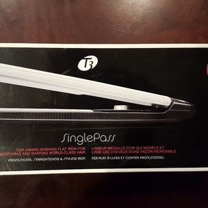 NEW! T3 SinglePass 1 Inch Straightner